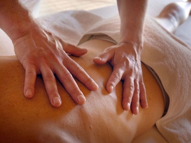 Massage en mouvement à Lyon 5 par Philippe JACQUET